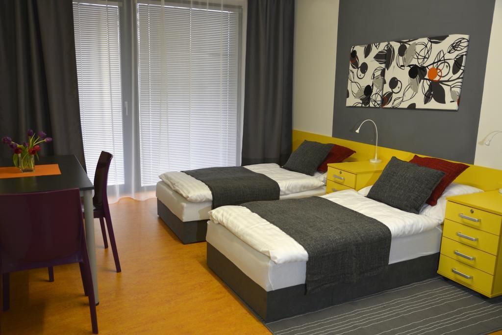 Campea Aparthotel Brünn Zimmer foto
